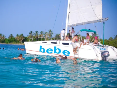 Baby Catamaran - Luxury Yacht Charter