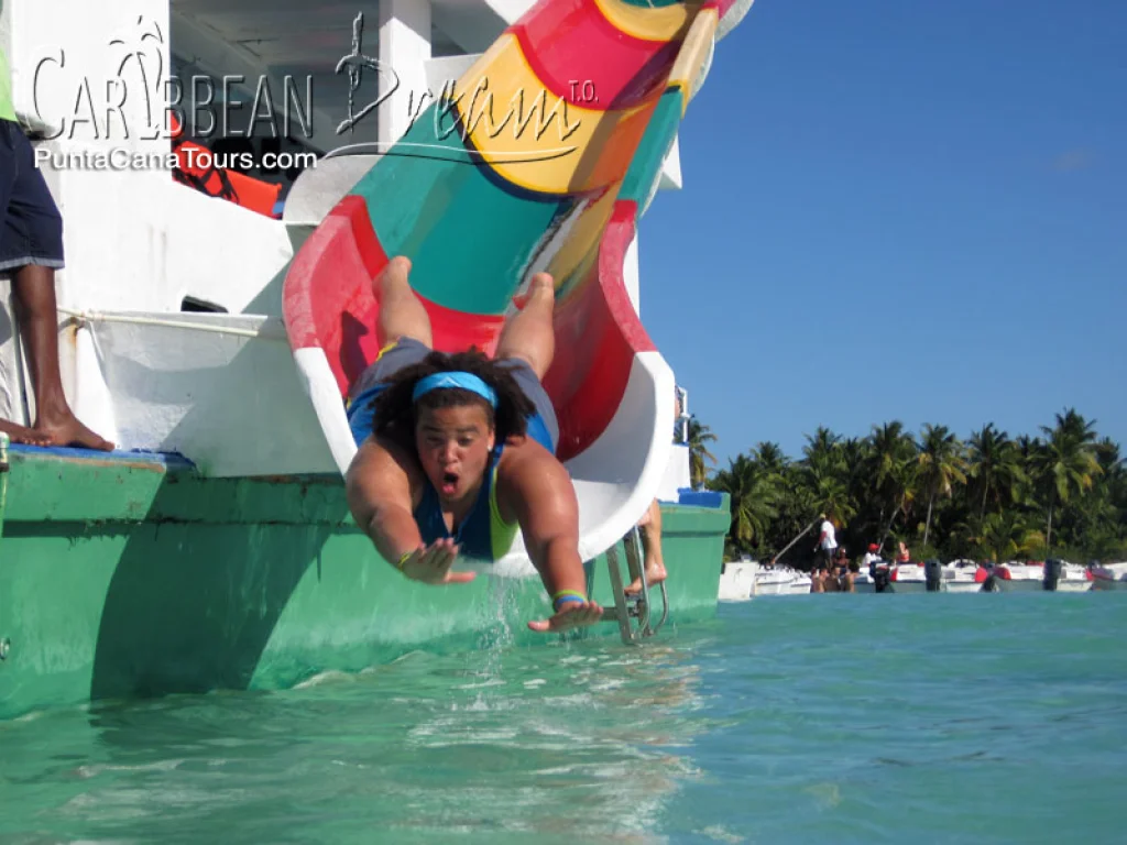 Malibu Party Boat 10